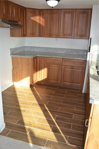 9040 Cypress Avenue C, Fontana, CA 92335