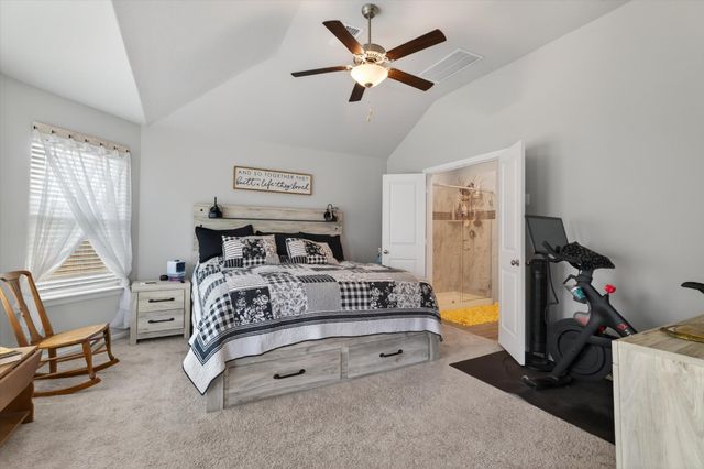 14136 Danesdale Drive, Pilot Point, TX 76258