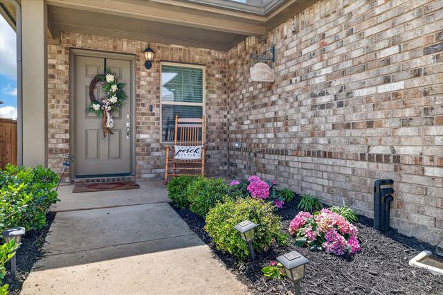 14136 Danesdale Drive, Pilot Point, TX 76258
