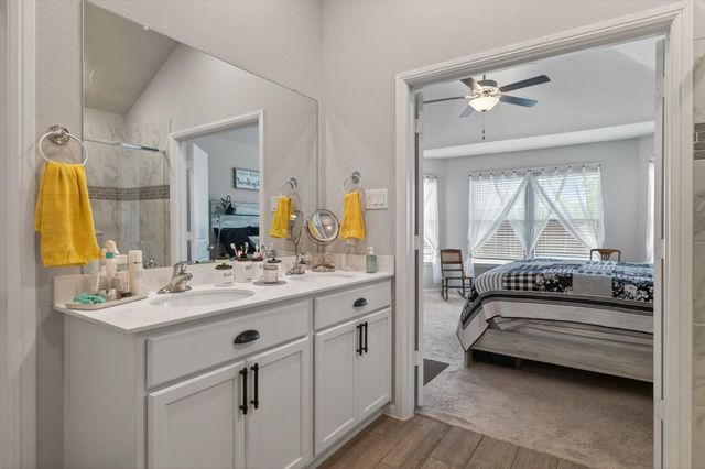 14136 Danesdale Drive, Pilot Point, TX 76258