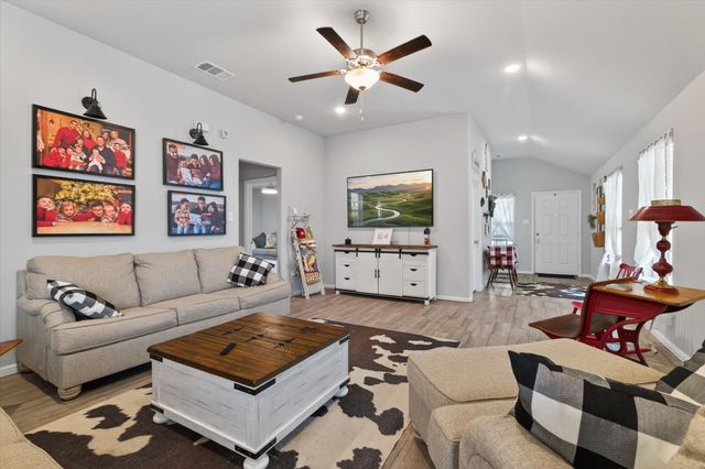 14136 Danesdale Drive, Pilot Point, TX 76258