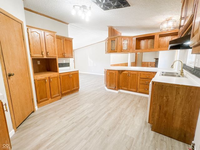 1212 W 9th Street, Connersville, IN 47331