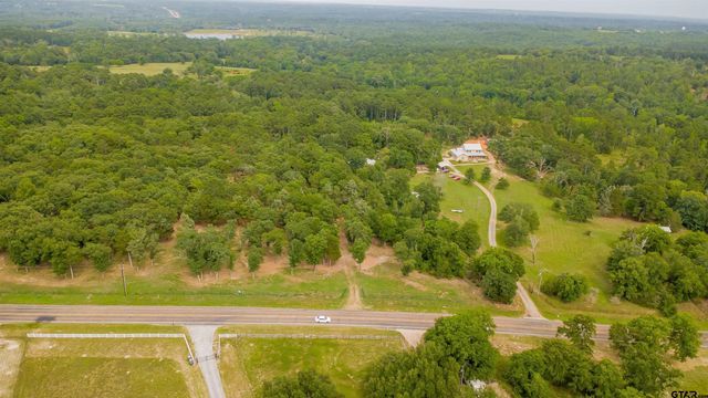 19385 FM 16 W, Lindale, TX 75771