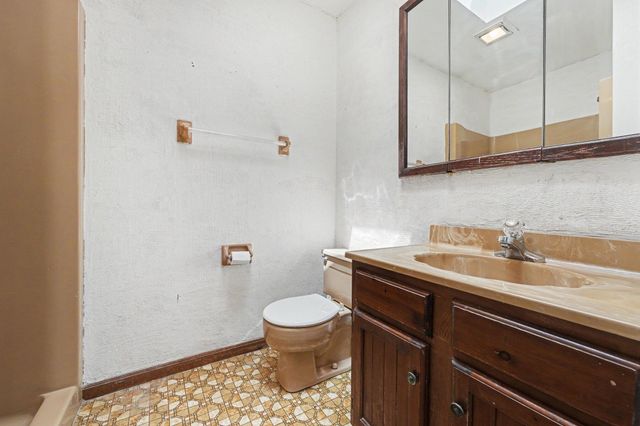 1697 Sunnyslope Drive, Crown Point, IN 46307