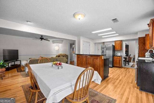 2335 Ettas Circle SE, Conyers, GA 30013