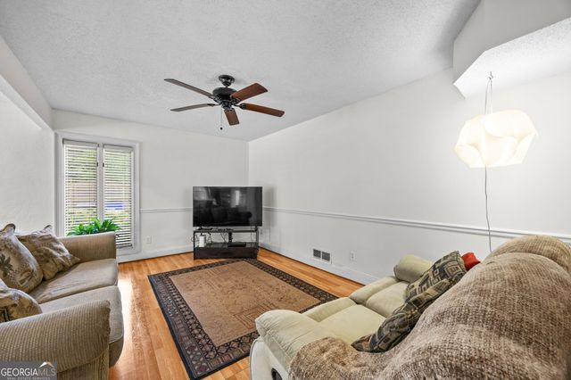 2335 Ettas Circle SE, Conyers, GA 30013