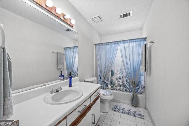 2335 Ettas Circle SE, Conyers, GA 30013
