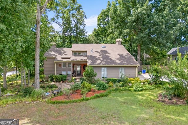 2335 Ettas Circle SE, Conyers, GA 30013
