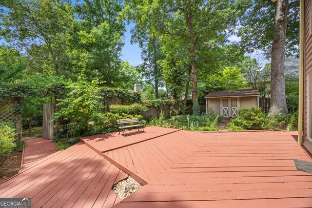 2335 Ettas Circle SE, Conyers, GA 30013