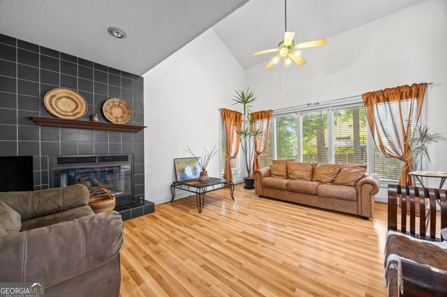2335 Ettas Circle SE, Conyers, GA 30013