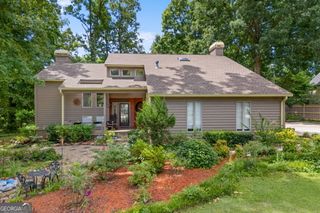 2335 Ettas Circle SE, Conyers, GA 30013