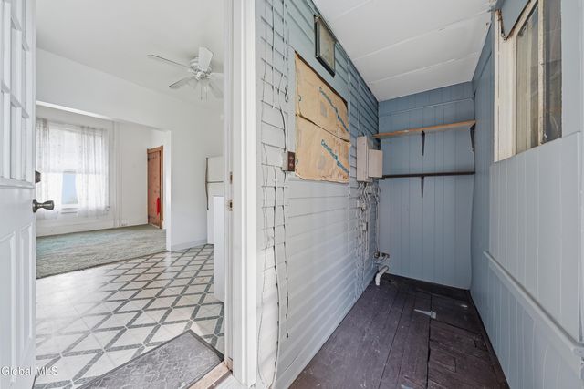 95 Eagle Street, Troy, NY 12180