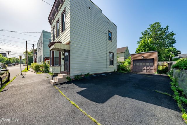 95 Eagle Street, Troy, NY 12180
