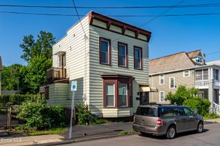 95 Eagle Street, Troy, NY 12180