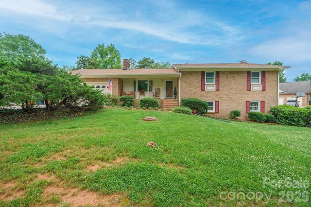 201 Wellington Drive, Lincolnton, NC 28092