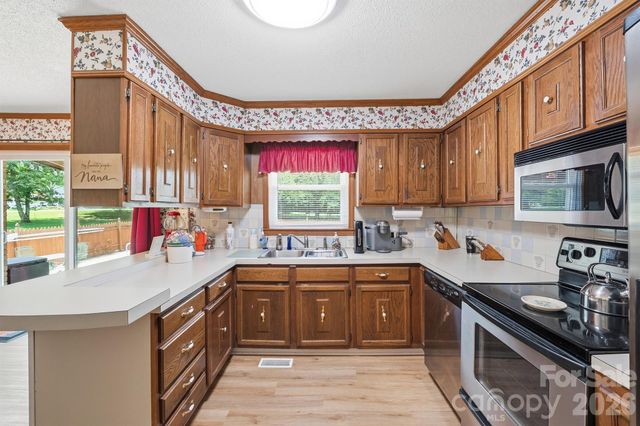 201 Wellington Drive, Lincolnton, NC 28092