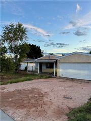 5672 28th, Jurupa Valley, CA 92509