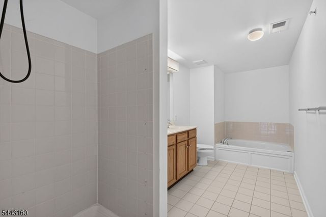 506 Donato Cir, Scotch Plains Twp., NJ 07076