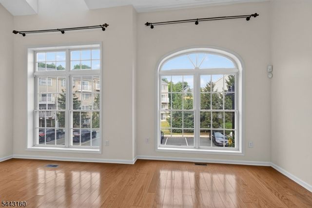 506 Donato Cir, Scotch Plains Twp., NJ 07076
