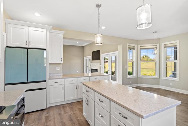 125 SKYJES LN, Winchester, VA 22602