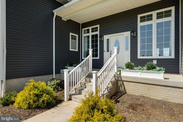 125 SKYJES LN, Winchester, VA 22602