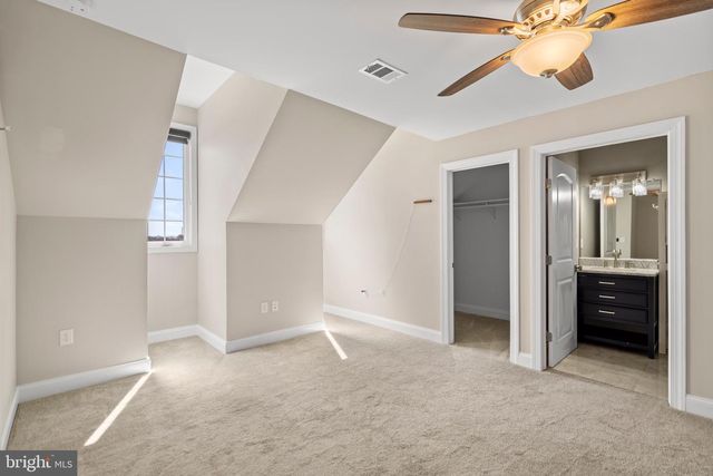 125 SKYJES LN, Winchester, VA 22602