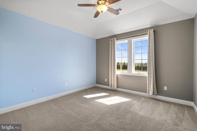 125 SKYJES LN, Winchester, VA 22602