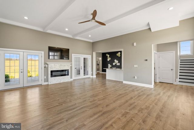 125 SKYJES LN, Winchester, VA 22602