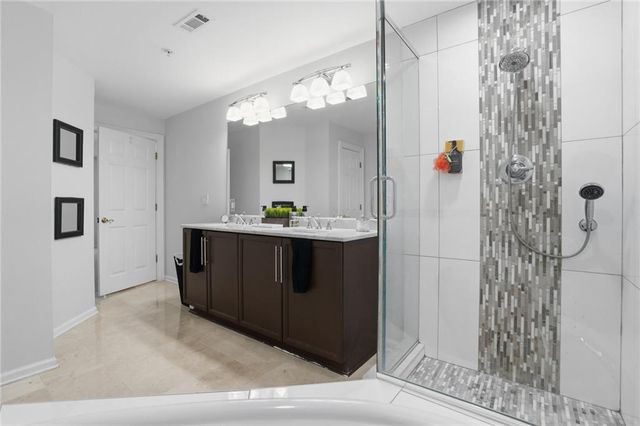 3275 Lenox Road NE 301, Atlanta, GA 30324