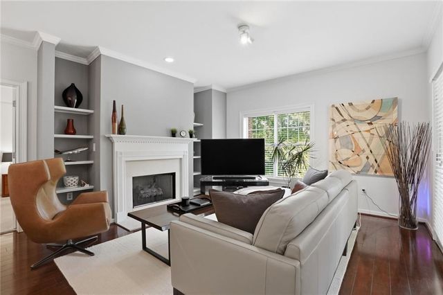 3275 Lenox Road NE 301, Atlanta, GA 30324