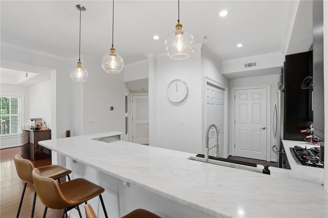 3275 Lenox Road NE 301, Atlanta, GA 30324