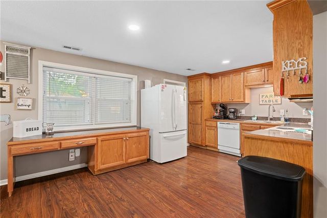 117 N Pine Street, Gardner, KS 66030