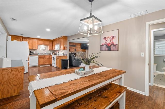 117 N Pine Street, Gardner, KS 66030