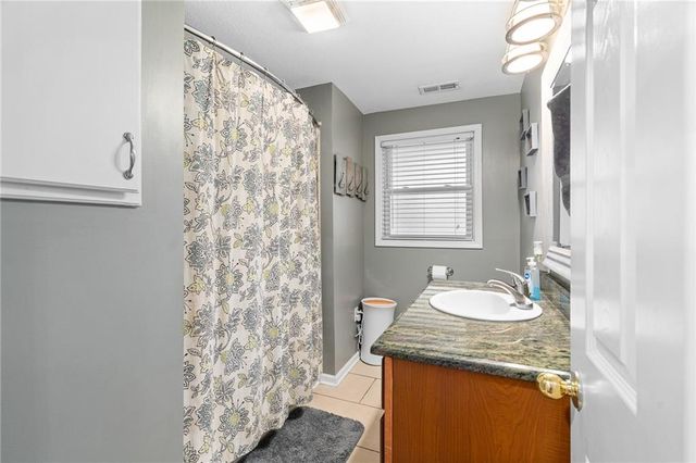 117 N Pine Street, Gardner, KS 66030