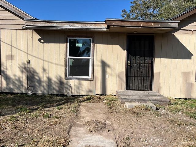 301 N Homero De Leon Street, Edcouch, TX 78538