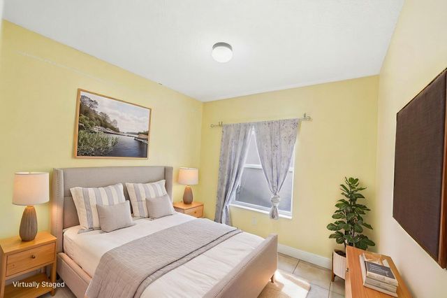 1239 Sussex Street, Boynton Beach, FL 33436