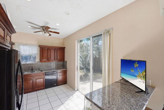 1239 Sussex Street, Boynton Beach, FL 33436