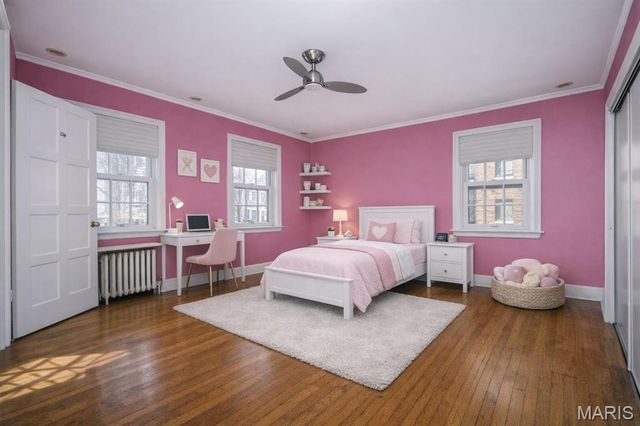 77 Aberdeen Place, Clayton, MO 63105