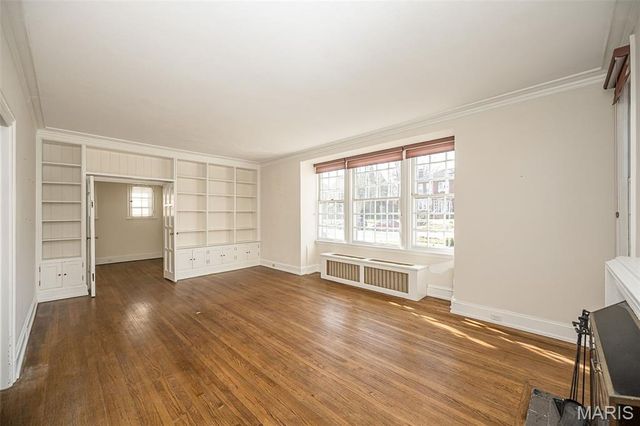 77 Aberdeen Place, Clayton, MO 63105