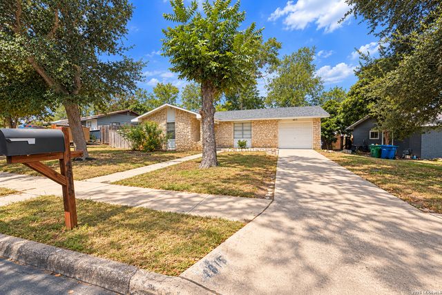 4815 CASA MANANA ST, San Antonio, TX 78233