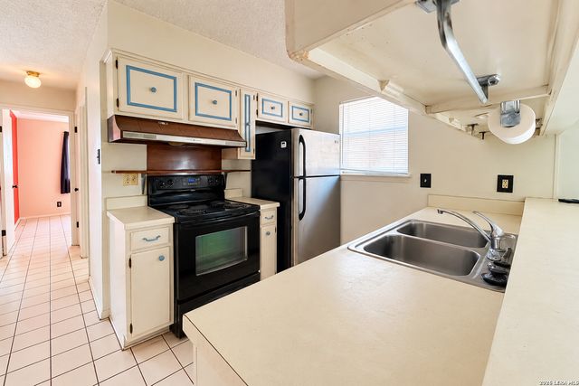 4815 CASA MANANA ST, San Antonio, TX 78233