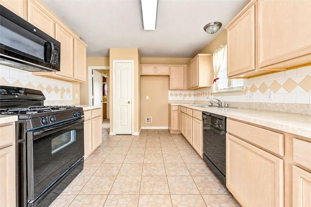 6114 Verde Valley Drive, Houston, TX 77396