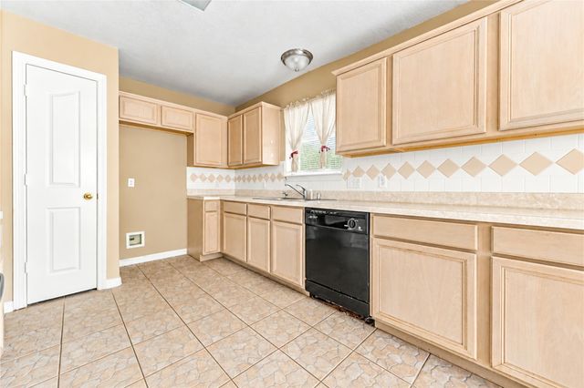 6114 Verde Valley Drive, Houston, TX 77396