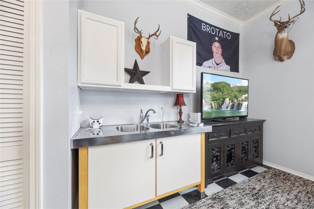6806 Cedar Street, Katy, TX 77493