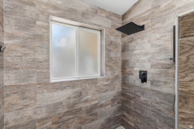 114 N CLARK LN, Elk Ridge, UT 84651