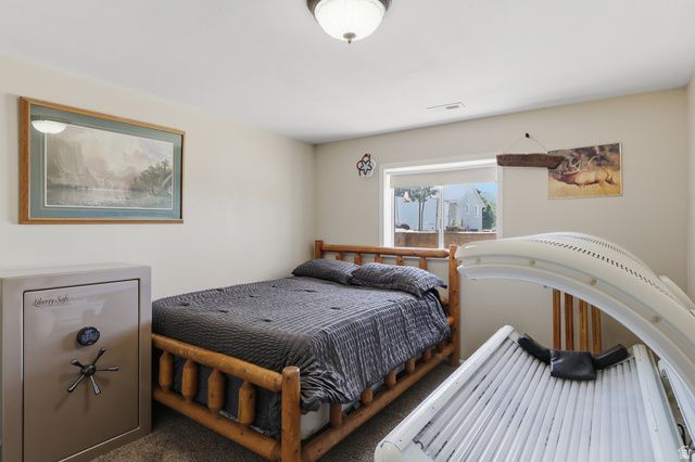 114 N CLARK LN, Elk Ridge, UT 84651