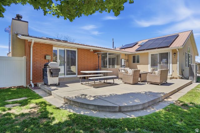 114 N CLARK LN, Elk Ridge, UT 84651