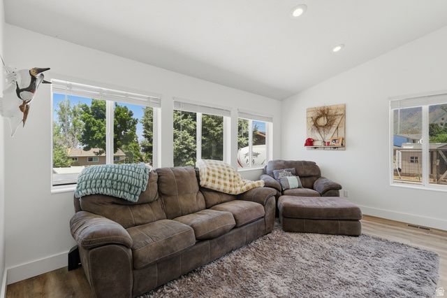 114 N CLARK LN, Elk Ridge, UT 84651