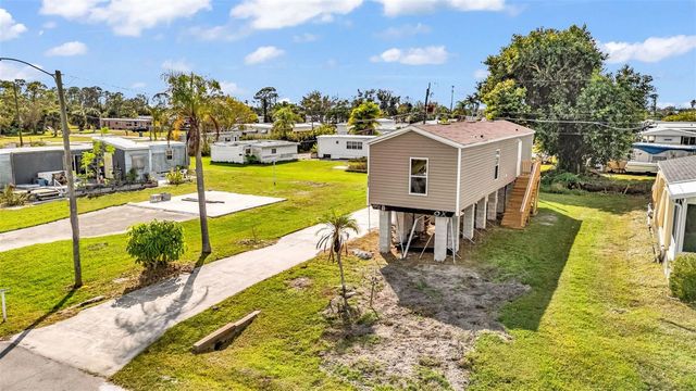 3702 DUNREATH ROAD, Port Charlotte, FL 33953