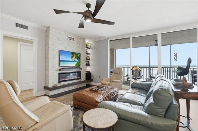 2104 W 1st ST 1702, Fort Myers, FL 33901